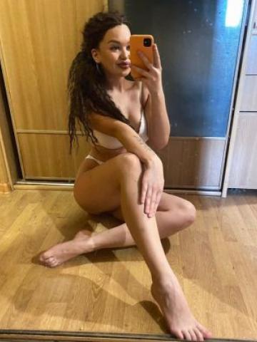 Ася